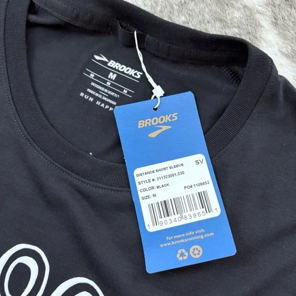 NWT Brooks Pride Distance Short Sleeve Shirt - Picture 4 of 12